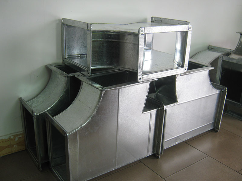 共板法蘭風(fēng)管與玻璃鋼分管的技術(shù)對(duì)比